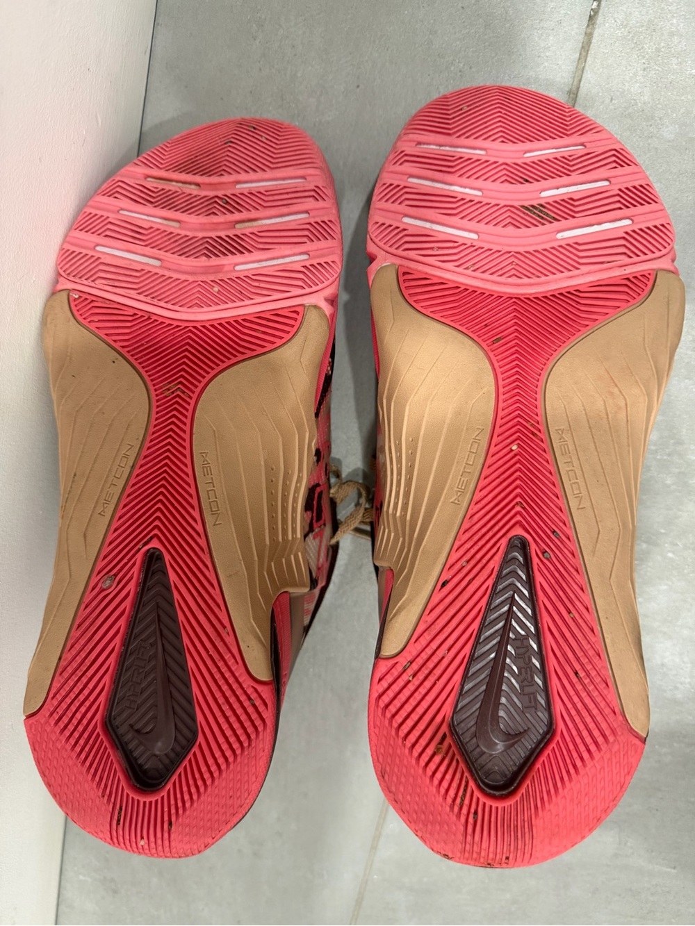 Nike Metcon Pink Camo Training Sneakers Women’s Cross Training Shoes - Picture 5 of 8